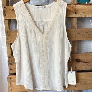 Cream Sleeveless Women's Top